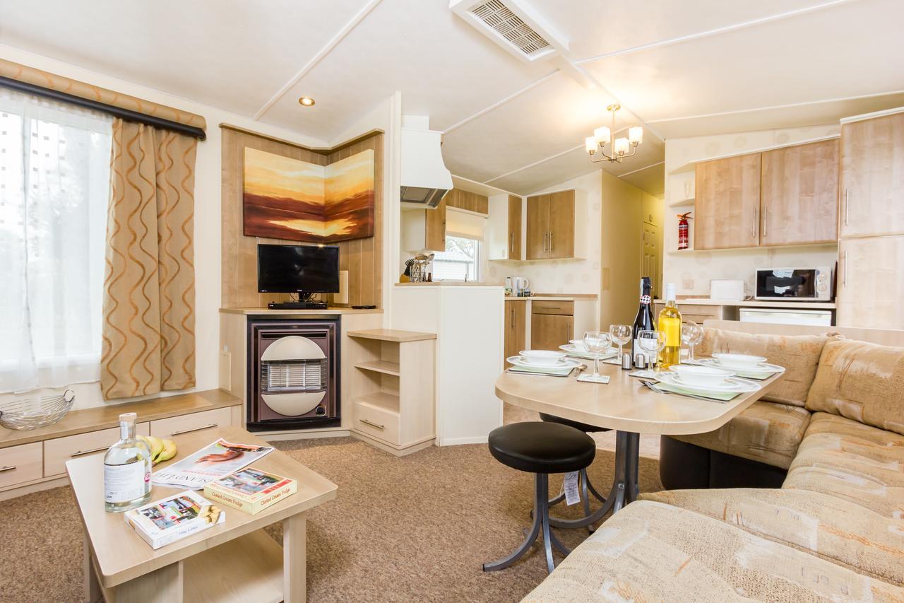 Orchards Holiday Park カウズ 部屋 写真