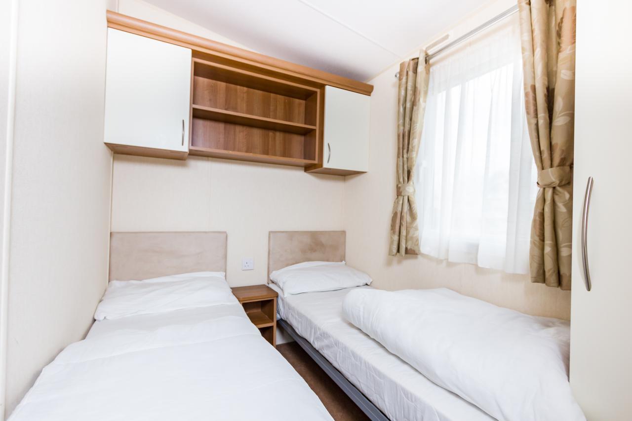 Orchards Holiday Park カウズ 部屋 写真